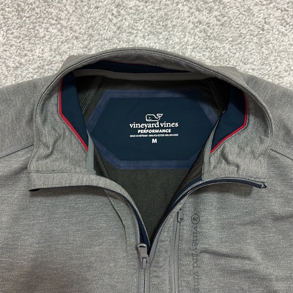 Men’s Vineyard Vines Performance Vest Size: M - Picture 2 of 3